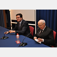conferencia_oscar_lopez