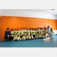 Niños convertidos en constructores