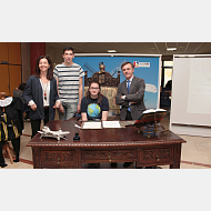 Premiados, Vicerrectora y Secretario Consejo Social