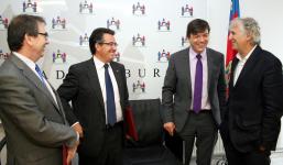  Firma convenio Máster Evolución Humana