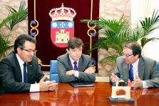  Firma convenio Máster Evolución Humana